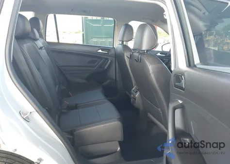 2018 Volkswagen Tiguan 2.0T Se/2.0T Sel из США, поврежденный, VIN 3VV2B7AX8JM062950